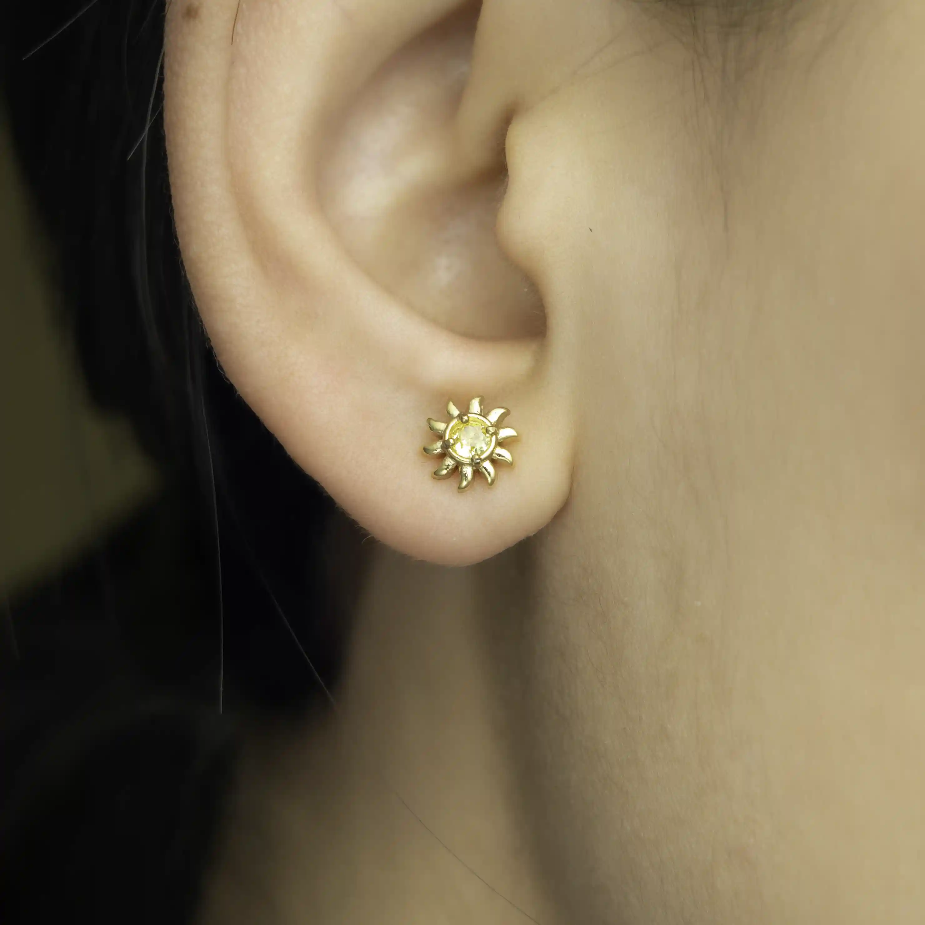 Brilliant Sun Studs - Image 2