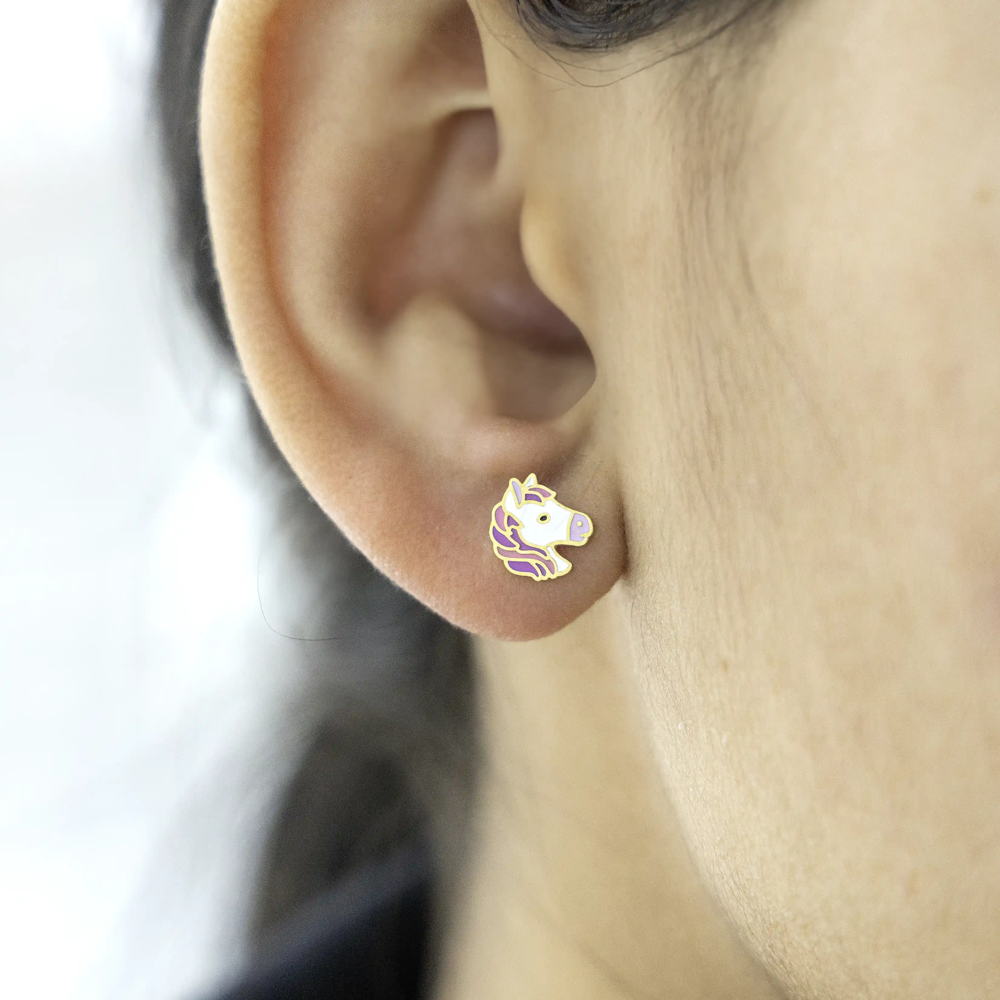 Cotton Candy Horse Studs - Image 2